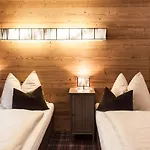 Schweiger Hotel 4*