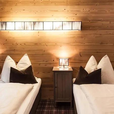 Schweiger Hotel 4*