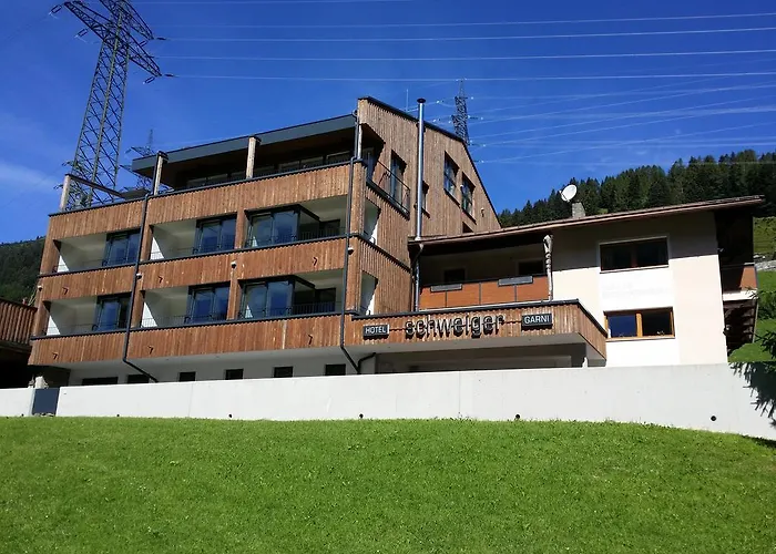 מלון Schweiger 4*